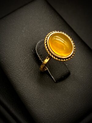 FARIDA Ring - Natural Yellow Agate