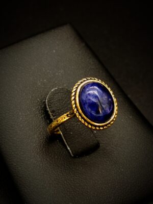 FARIDA Ring - Natural Lapis Lazuli